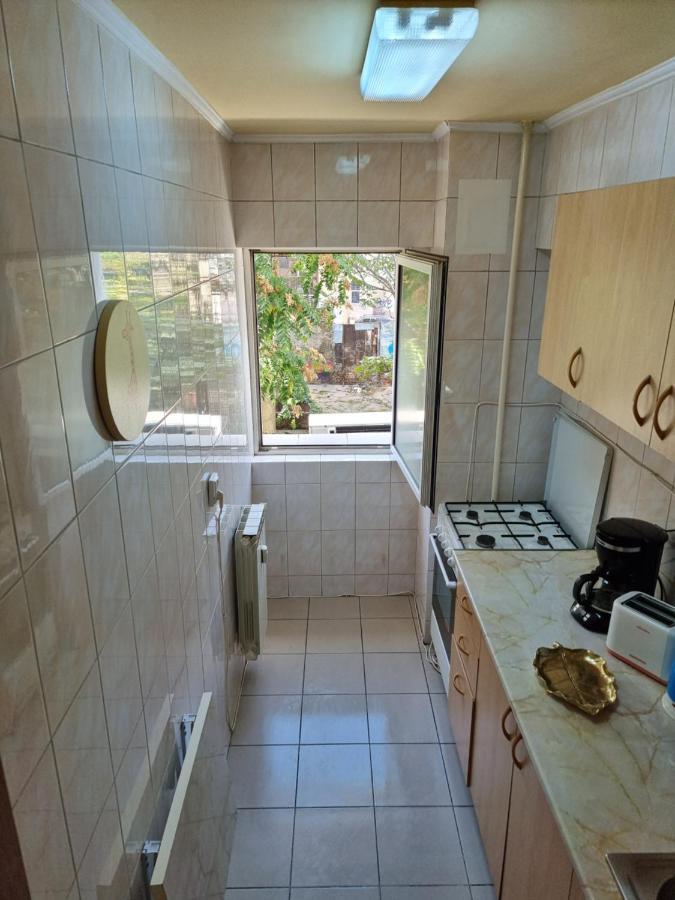 Appartement Charming And Intimate Getaway In Bucharest - Near Unirii Square Extérieur photo
